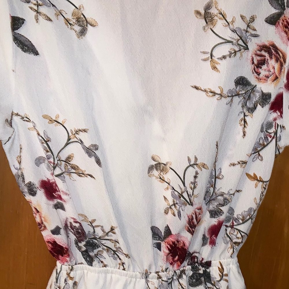 Romper - Picture 4 of 5